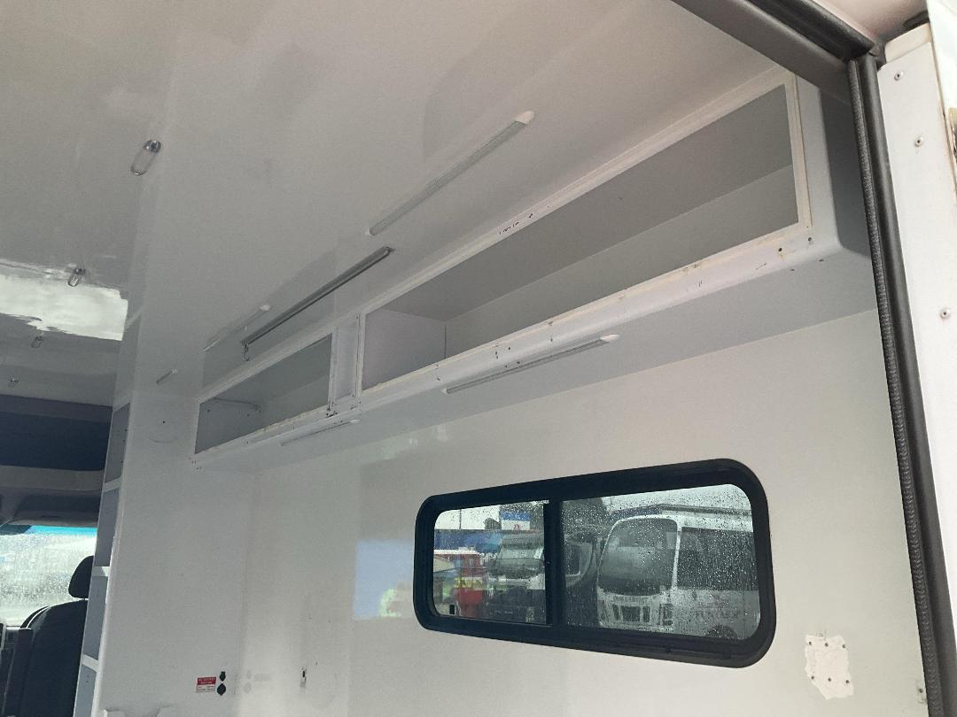 Photo '20' of Mercedes-Benz Sprinter C/C 319 CDI 3665 S Ambulance Photo '20' of Mercedes-Benz Sprinter C/C 319 CDI 3665 S Ambulance