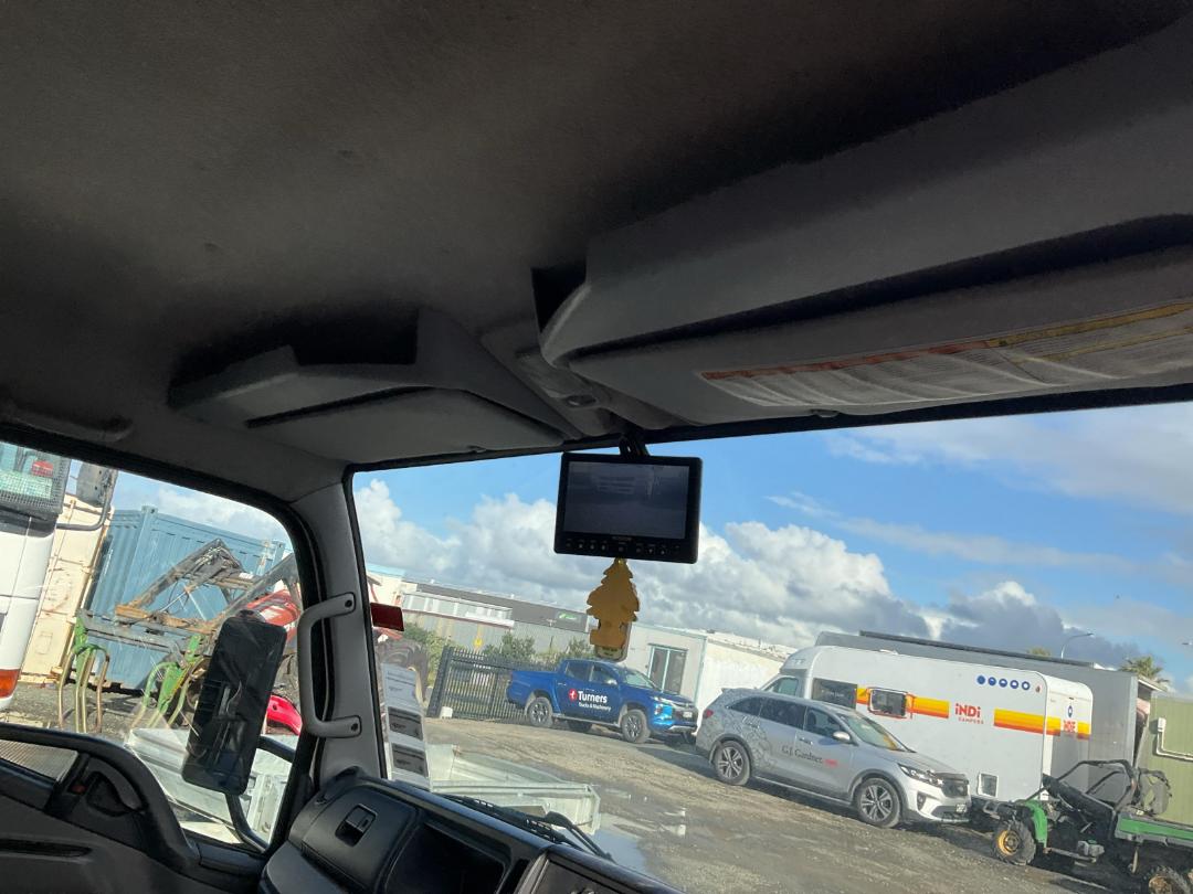 Photo '16' of Mitsubishi Fuso Canter FEB60E2 Euro 5 - 616 Tipper