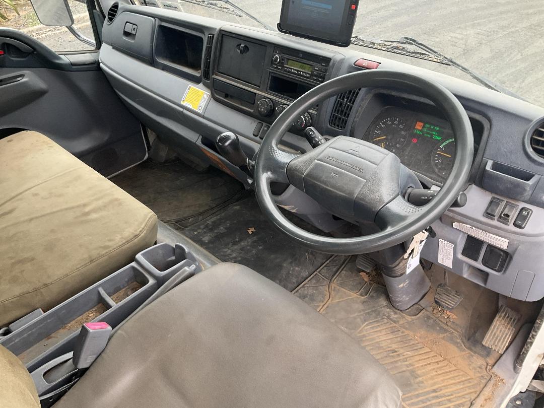 Photo '13' of Mitsubishi Fuso Canter FEB60E1 Euro 5 - 616 Tipper