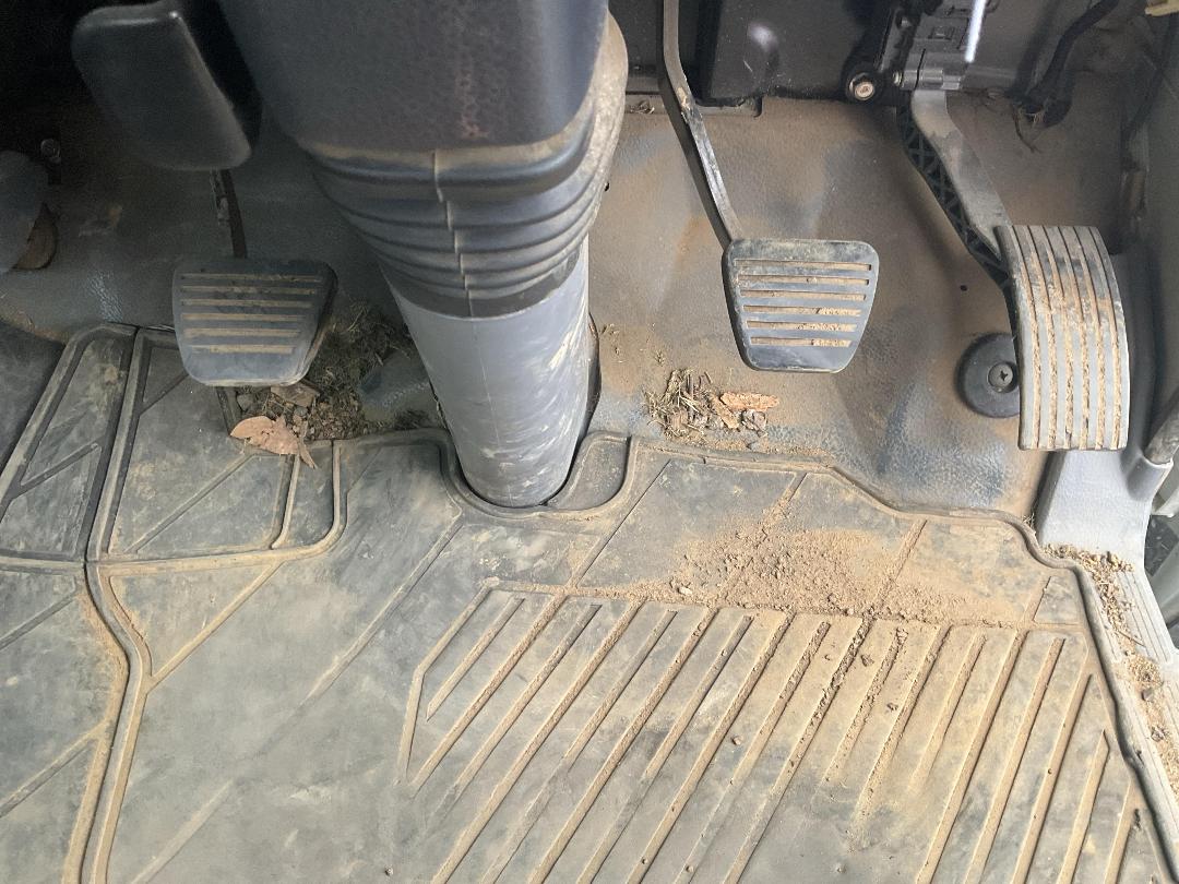 Photo '16' of Mitsubishi Fuso Canter FEB60E1 Euro 5 - 616 Tipper