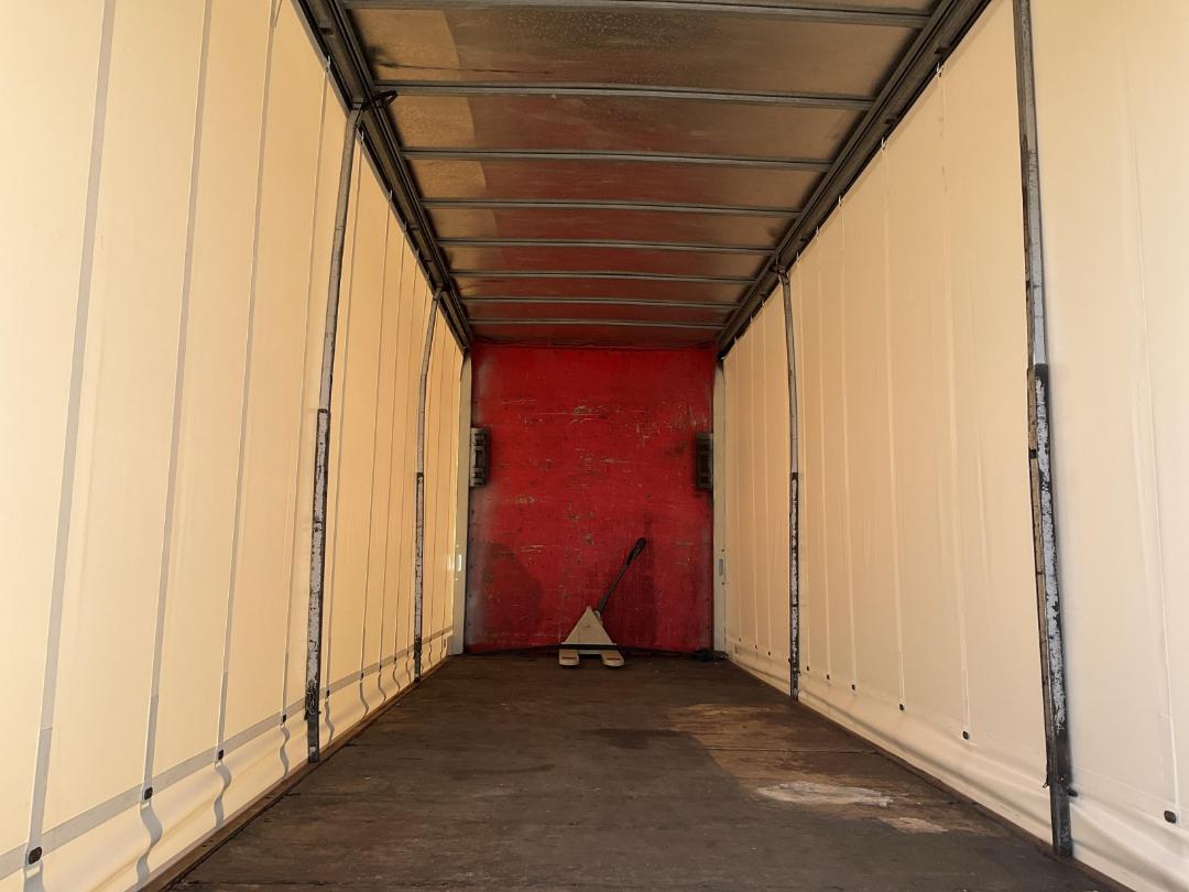 Photo '7' of Mitsubishi Fuso Fighter FU281U8 Curtainsider