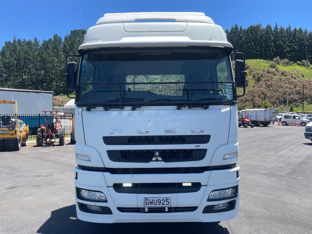 Photo '10' of Mitsubishi Fuso HD Tractor Unit Photo '10' of Mitsubishi Fuso HD Tractor Unit