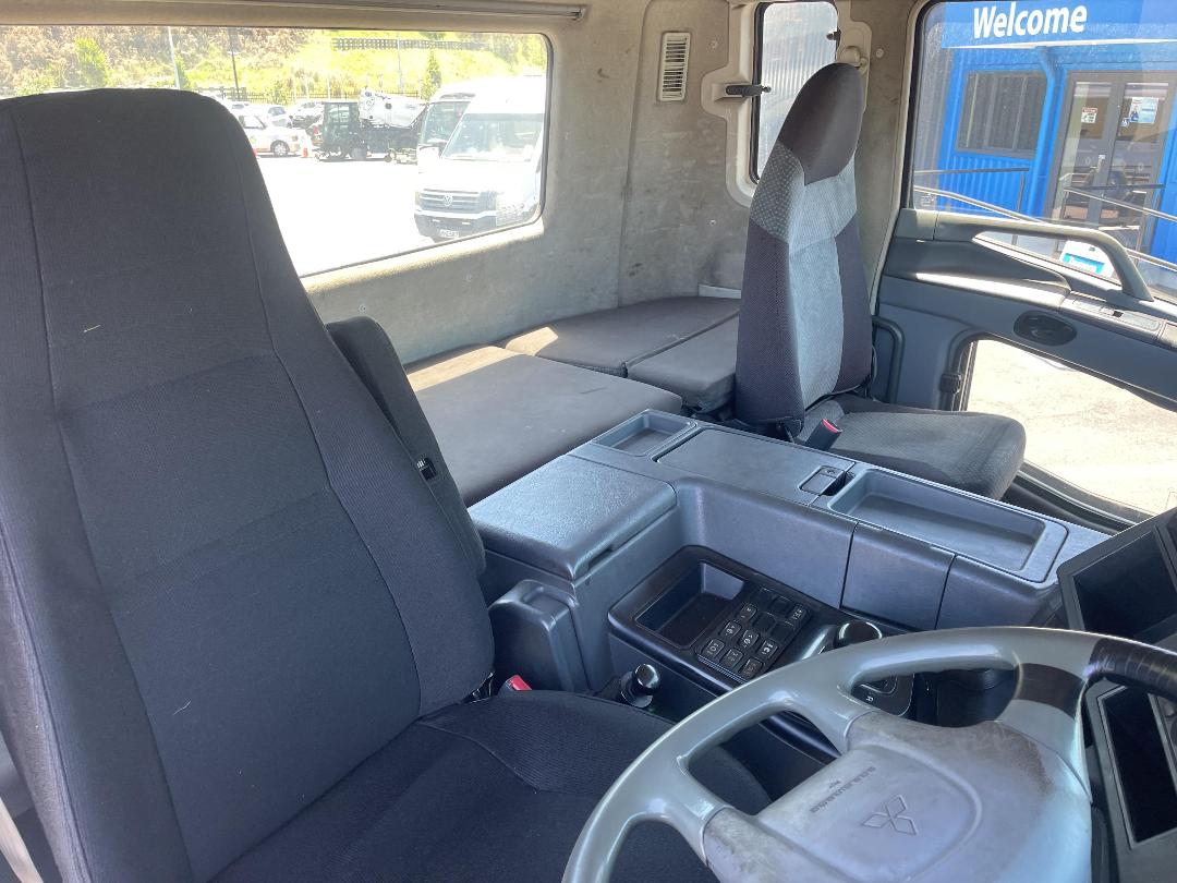 Photo '29' of Mitsubishi Fuso HD Tractor Unit Photo '29' of Mitsubishi Fuso HD Tractor Unit