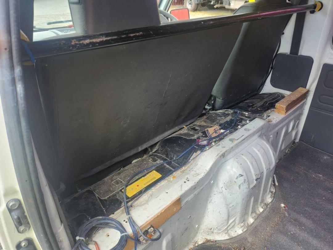 Photo '10' of Mitsubishi L300 SWB