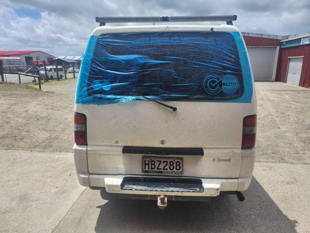 Photo '7' of Mitsubishi L300 SWB