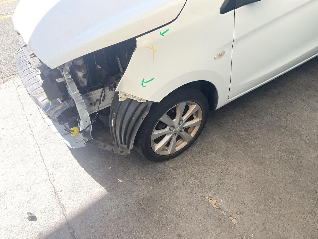 Photo '6' of Mitsubishi Mirage GLS