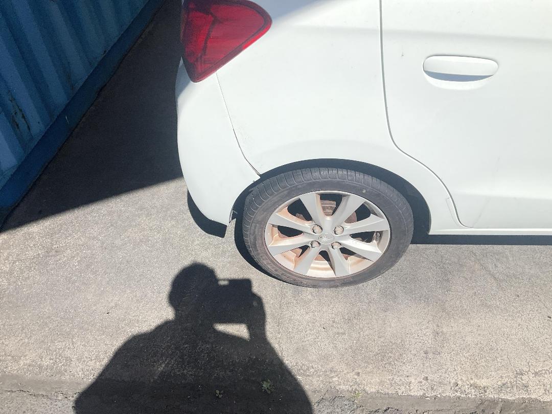 Photo '13' of Mitsubishi Mirage GLS