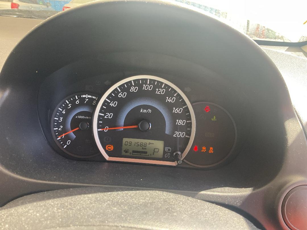 Photo '17' of Mitsubishi Mirage GLS