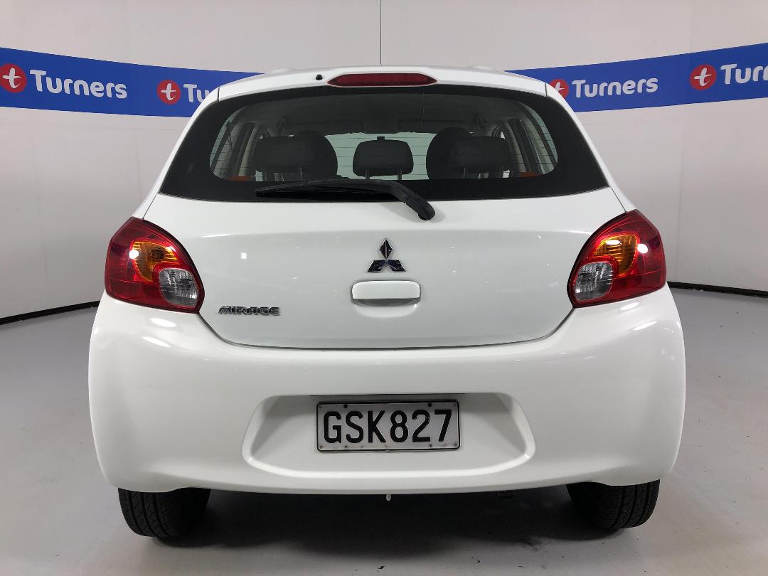 Photo '6' of Mitsubishi Mirage