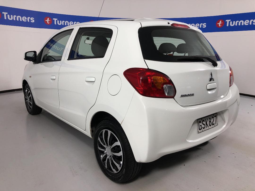 Photo '5' of Mitsubishi Mirage