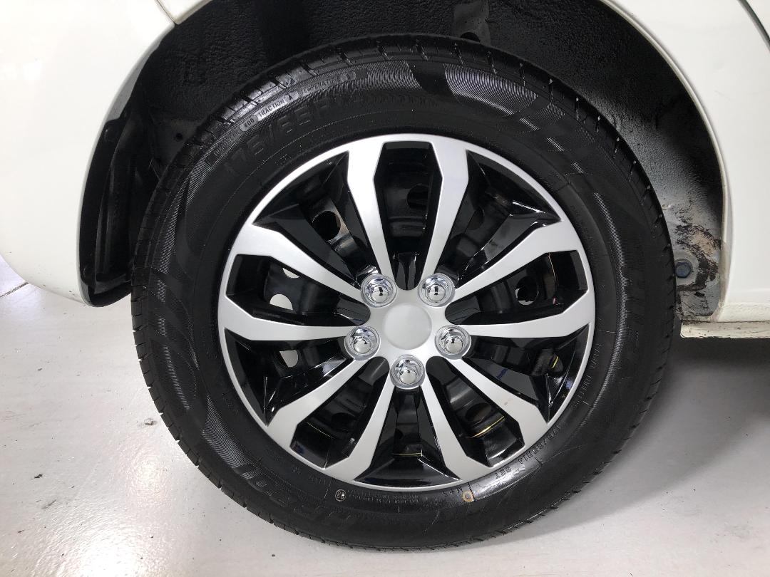 Photo '12' of Mitsubishi Mirage