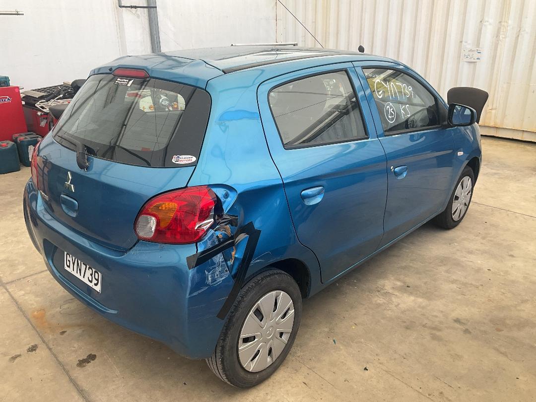 Photo '5' of Mitsubishi Mirage LS Photo '5' of Mitsubishi Mirage LS