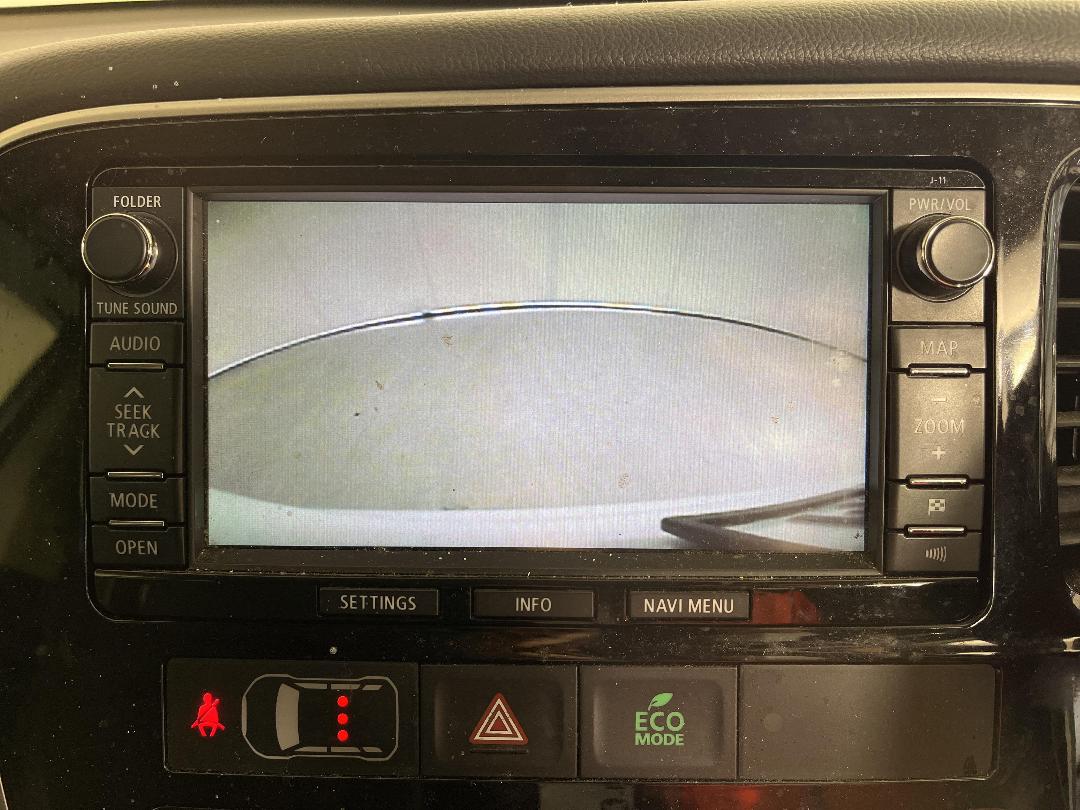 Photo '23' of Mitsubishi Outlander