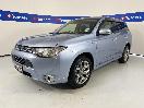 Thumbnail '4' of Mitsubishi Outlander