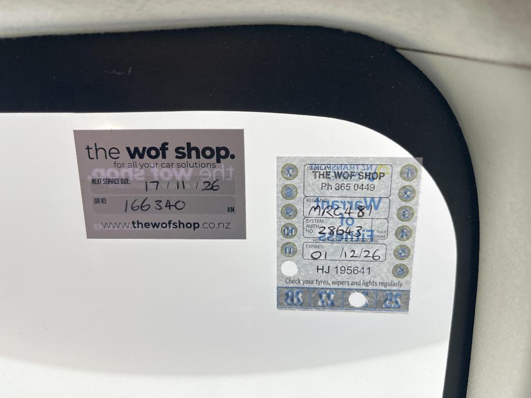 Photo '34' of Mitsubishi Outlander