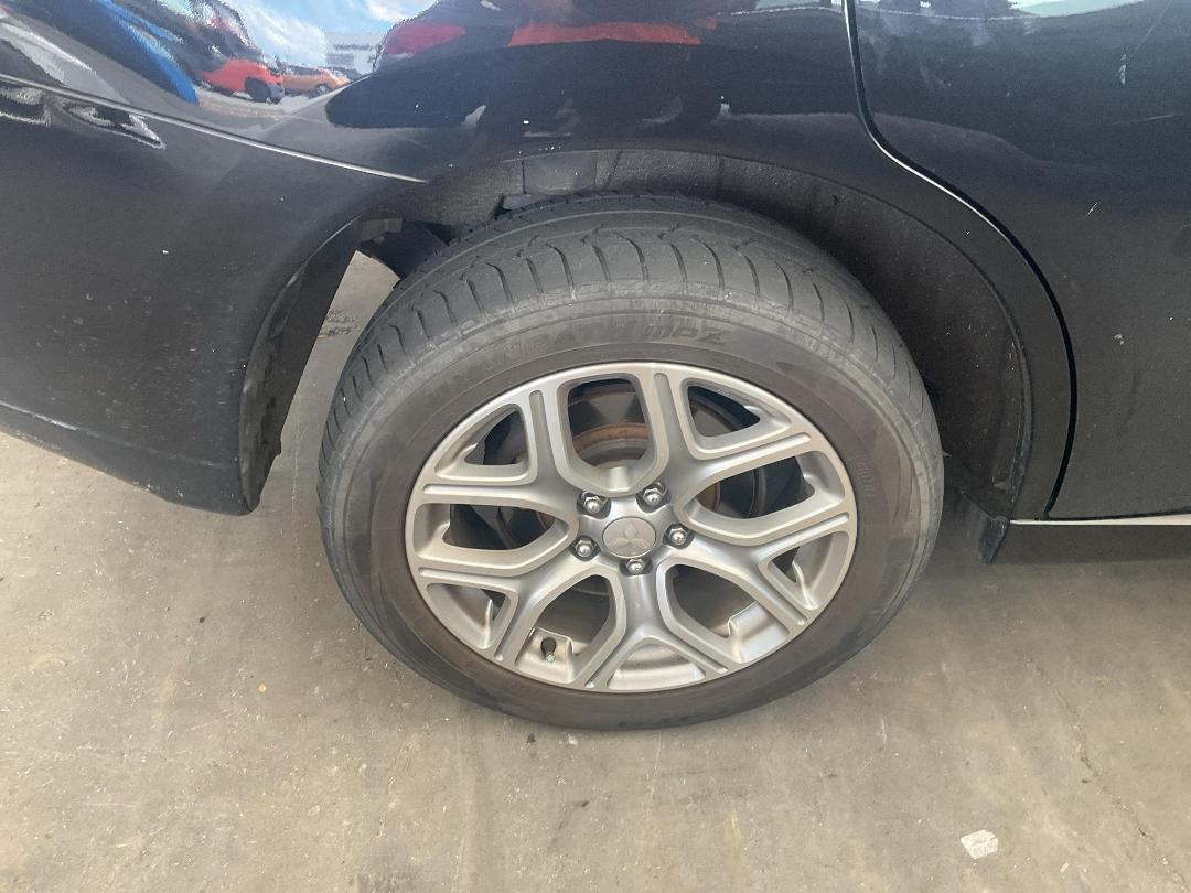 Photo '19' of Mitsubishi Outlander Plugin Photo '19' of Mitsubishi Outlander Plugin