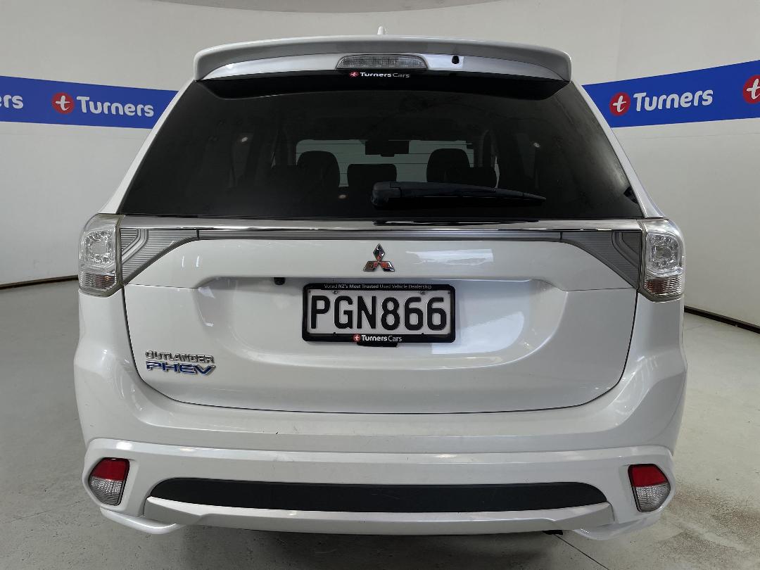 Photo '6' of Mitsubishi Outlander Photo '6' of Mitsubishi Outlander