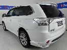 Thumbnail '5' of Mitsubishi Outlander
