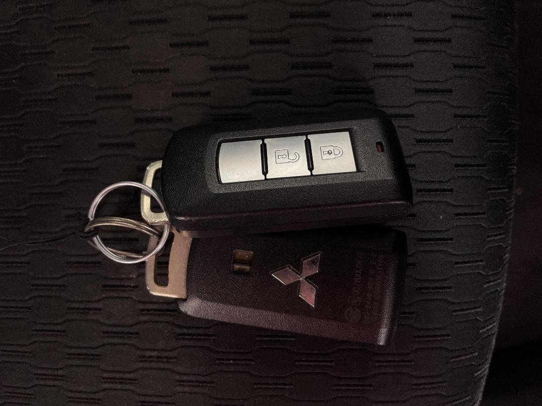 Photo '22' of Mitsubishi Outlander Photo '22' of Mitsubishi Outlander