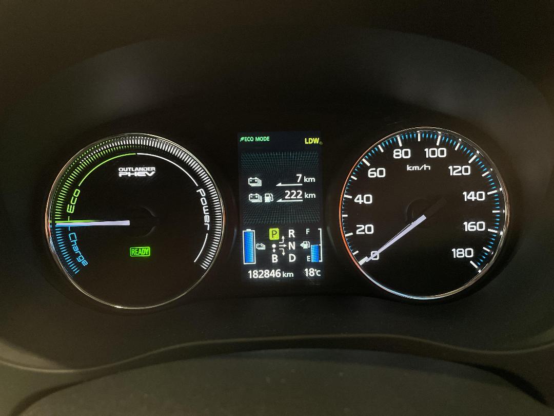 Photo '21' of Mitsubishi Outlander Photo '21' of Mitsubishi Outlander