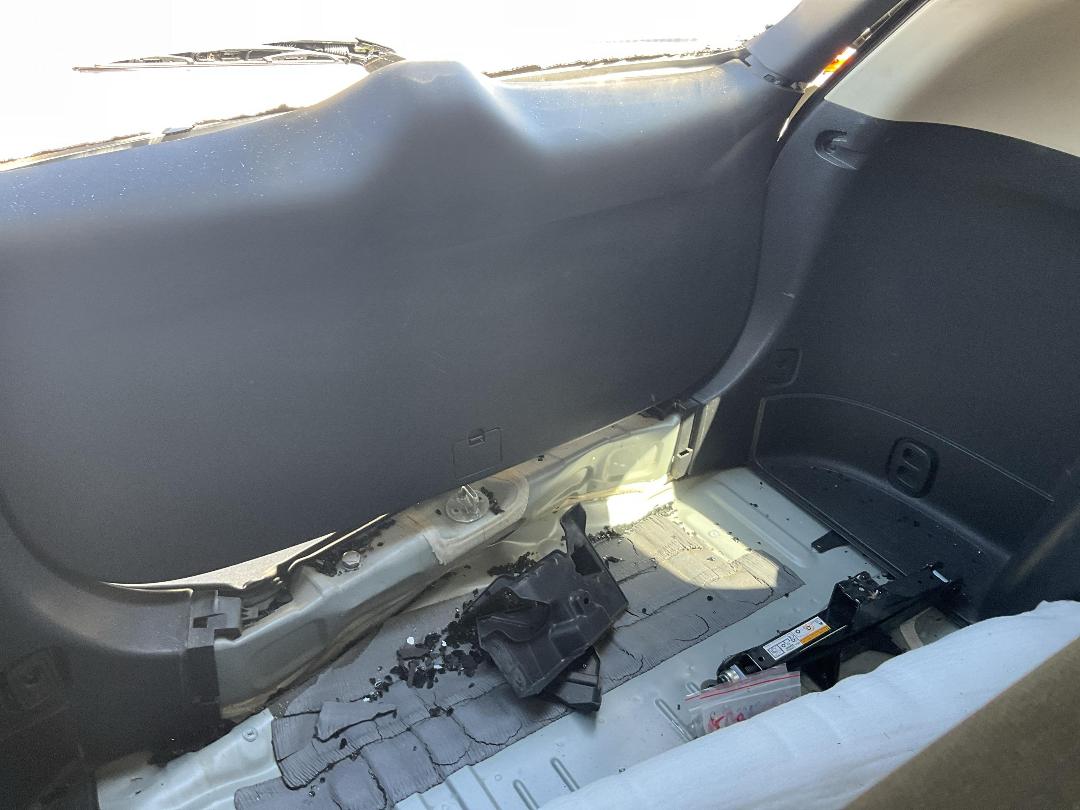 Photo '11' of Mitsubishi Outlander LS Photo '11' of Mitsubishi Outlander LS