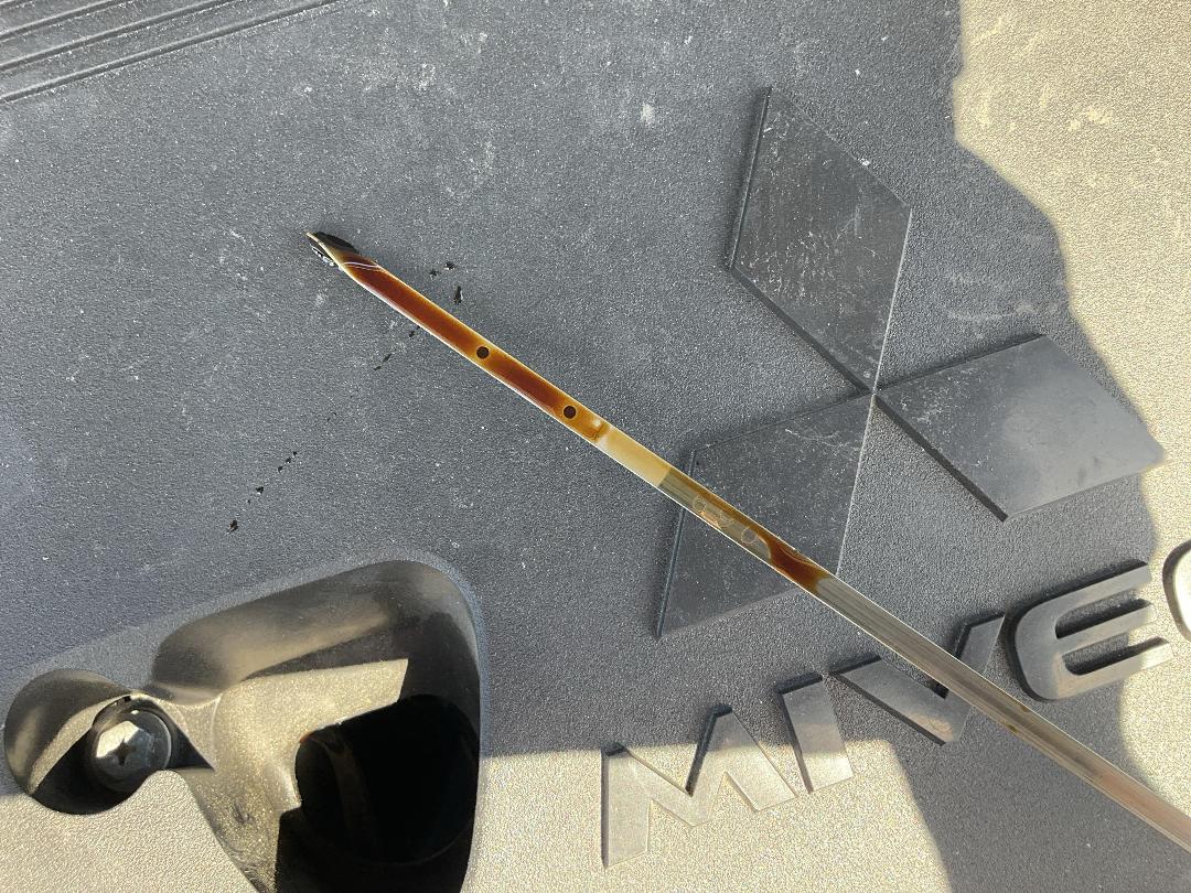 Photo '8' of Mitsubishi Outlander LS Photo '8' of Mitsubishi Outlander LS