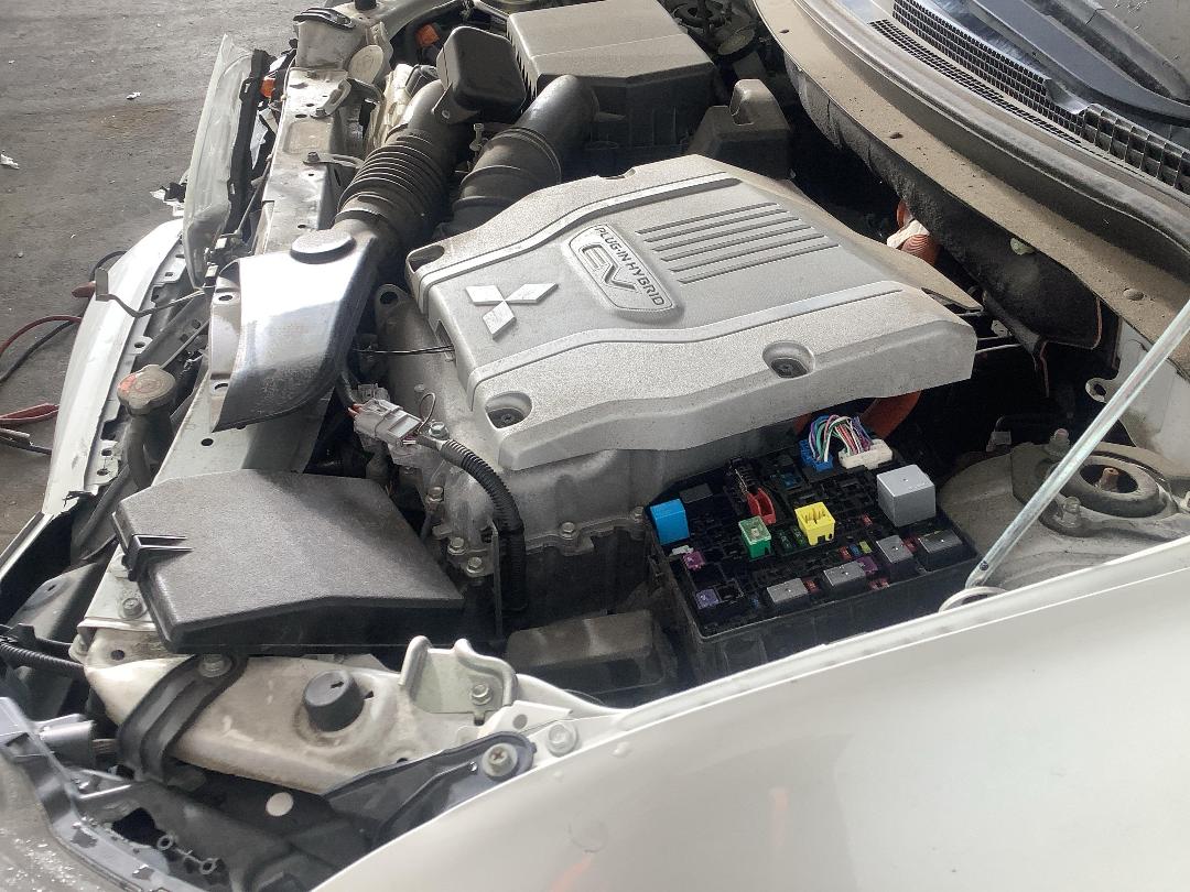 Photo '20' of Mitsubishi Outlander