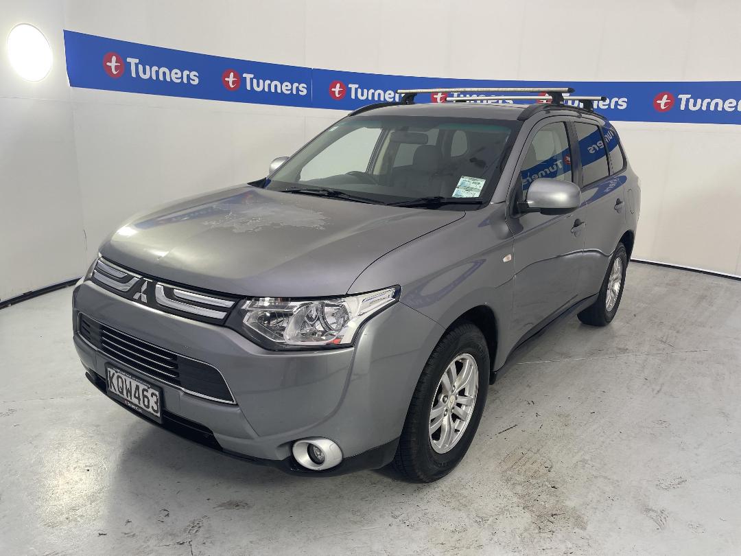 Photo '4' of Mitsubishi Outlander Photo '4' of Mitsubishi Outlander