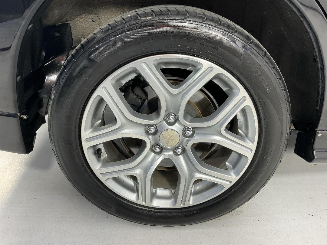 Photo '12' of Mitsubishi Outlander Photo '12' of Mitsubishi Outlander