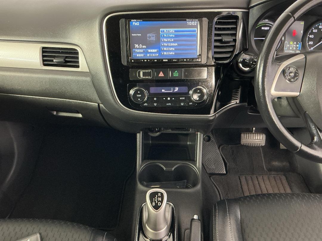 Photo '18' of Mitsubishi Outlander Photo '18' of Mitsubishi Outlander