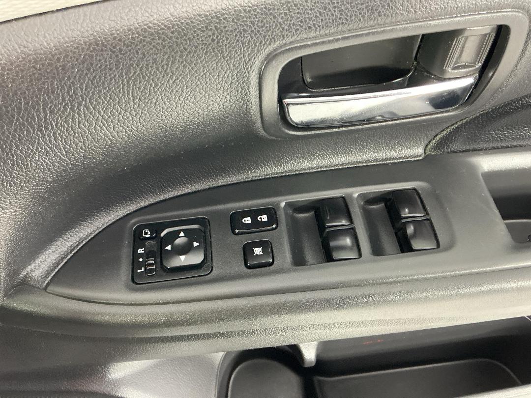 Photo '26' of Mitsubishi Outlander Photo '26' of Mitsubishi Outlander