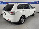 Thumbnail '7' of Mitsubishi Outlander