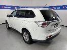 Thumbnail '5' of Mitsubishi Outlander