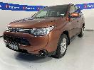 Thumbnail '4' of Mitsubishi Outlander