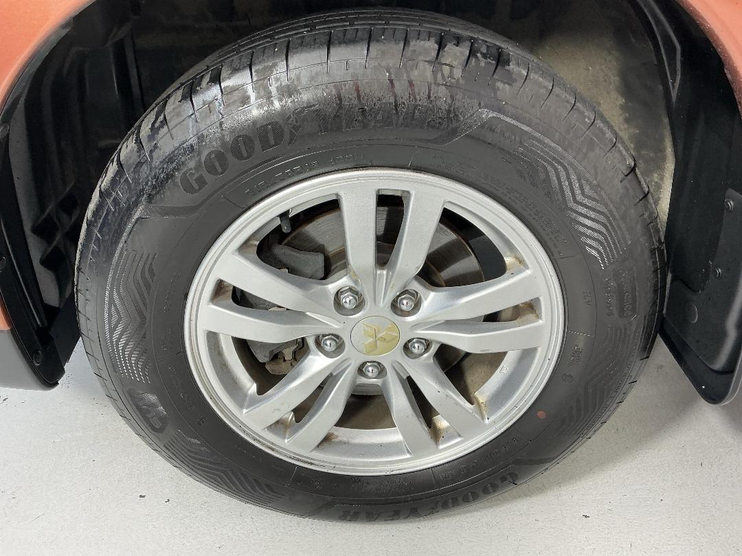 Photo '10' of Mitsubishi Outlander Photo '10' of Mitsubishi Outlander