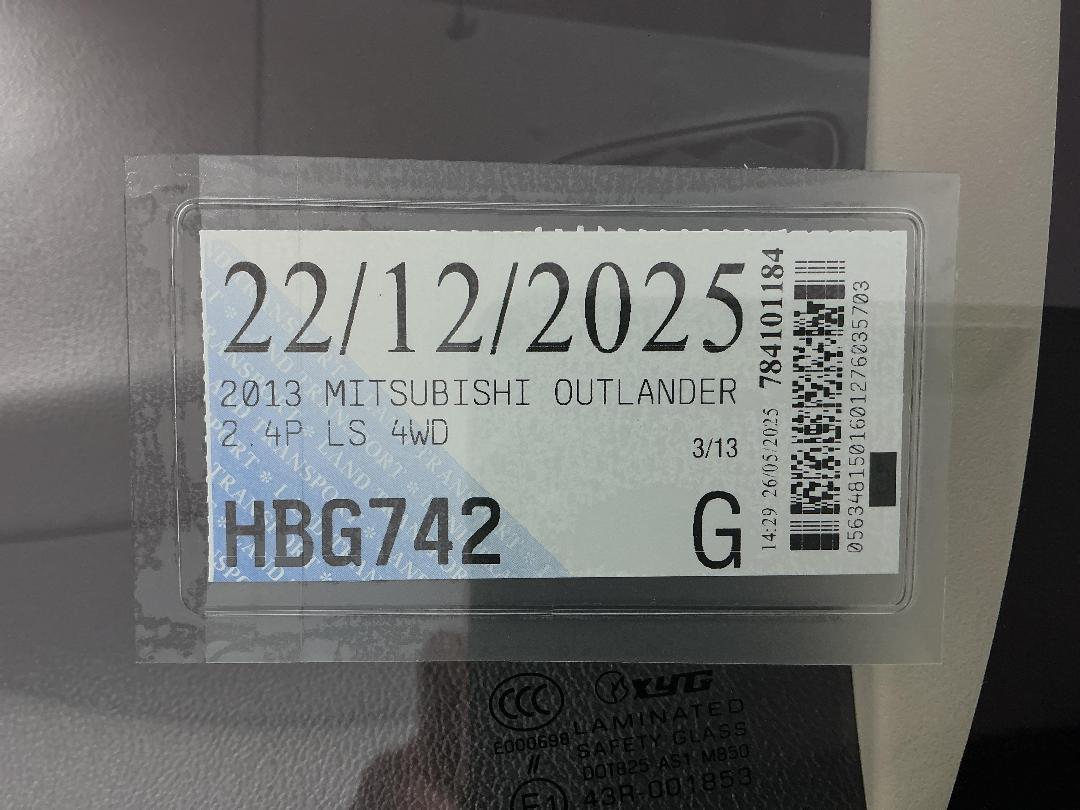 Photo '28' of Mitsubishi Outlander Photo '28' of Mitsubishi Outlander