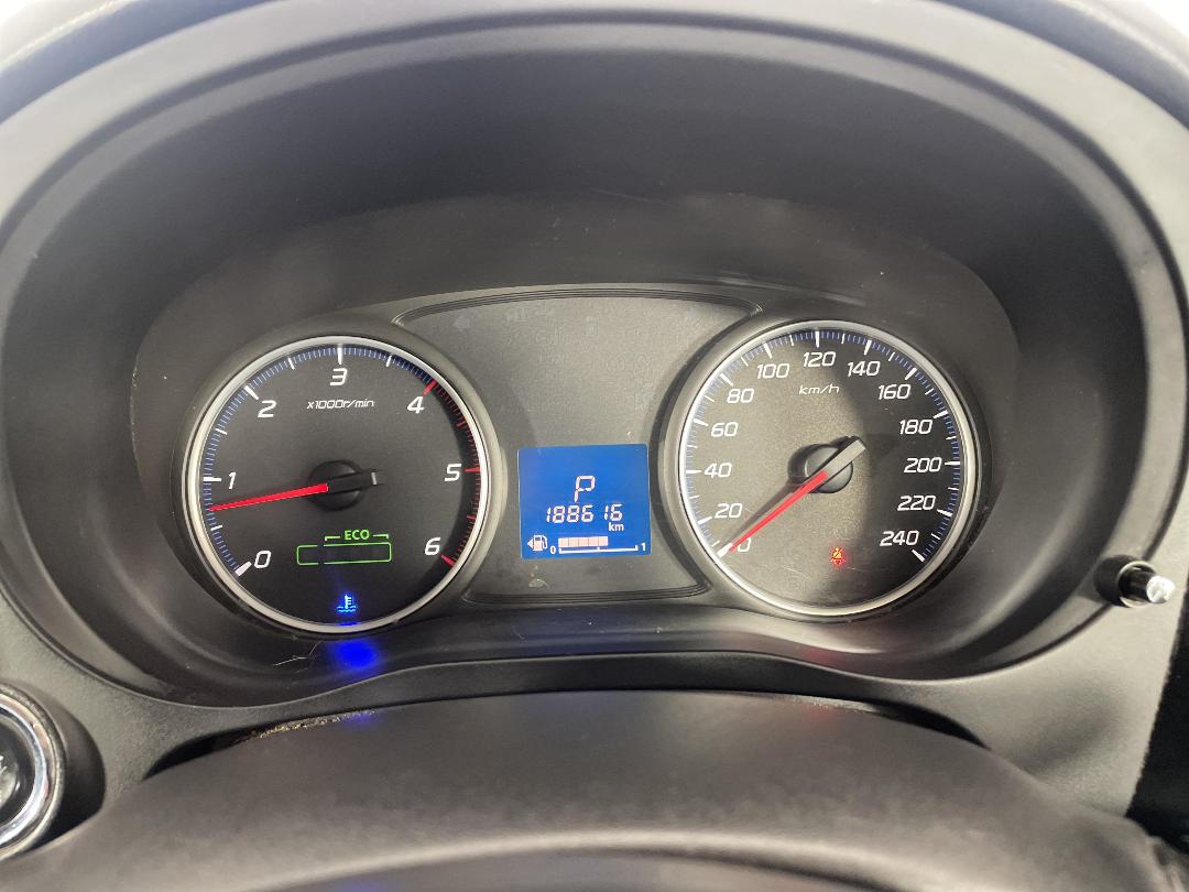 Photo '21' of Mitsubishi Outlander