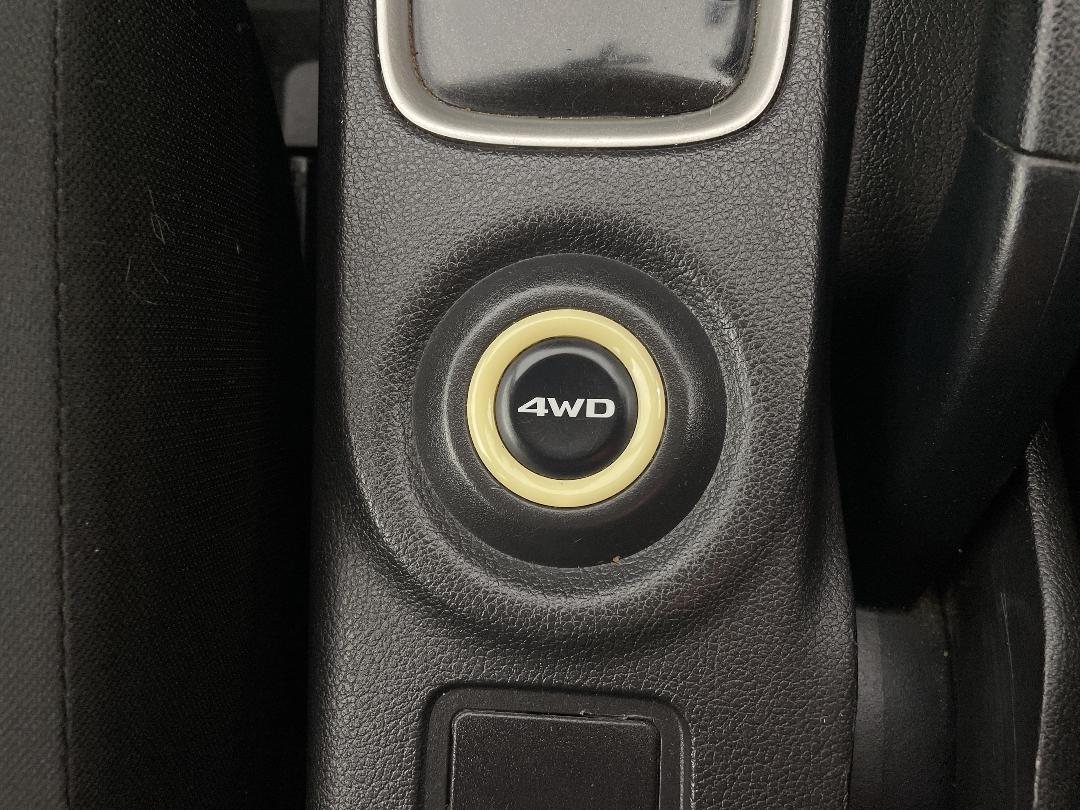 Photo '26' of Mitsubishi Outlander