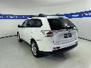 Thumbnail '5' of Mitsubishi Outlander
