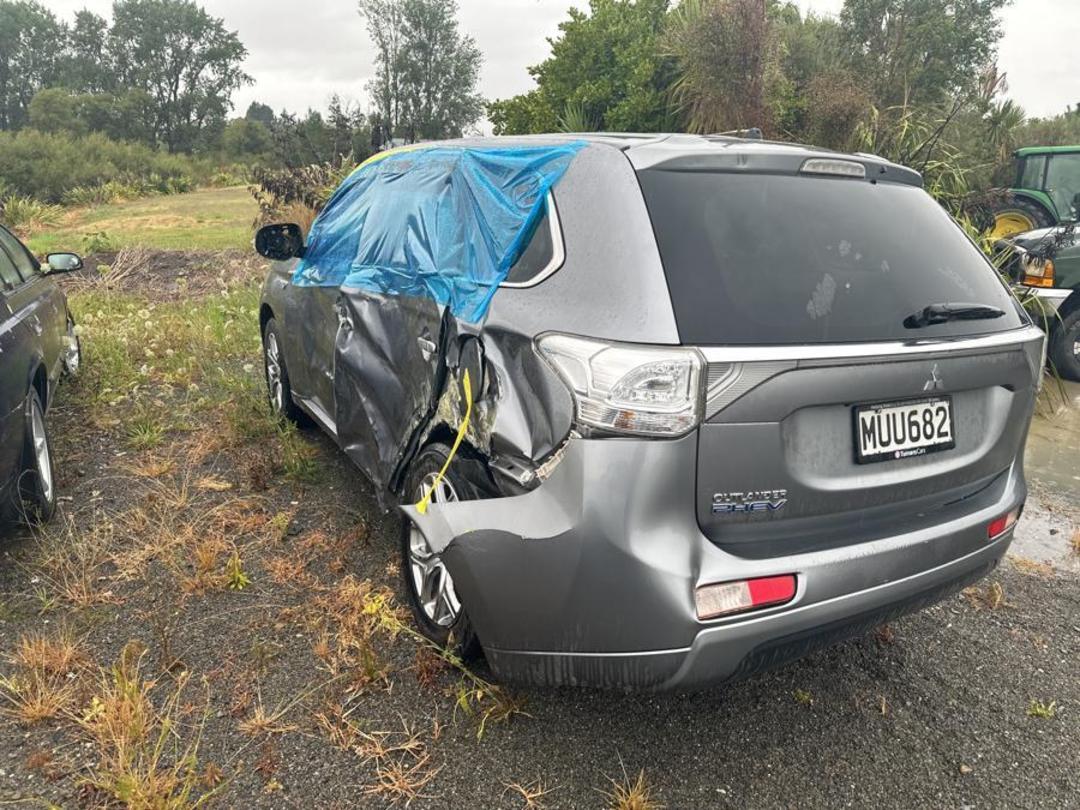 Photo '4' of Mitsubishi Outlander