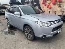 Thumbnail '1' of Mitsubishi Outlander LS