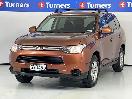 Thumbnail '4' of Mitsubishi Outlander