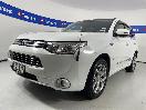 Thumbnail '4' of Mitsubishi Outlander
