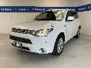 Thumbnail '4' of Mitsubishi Outlander