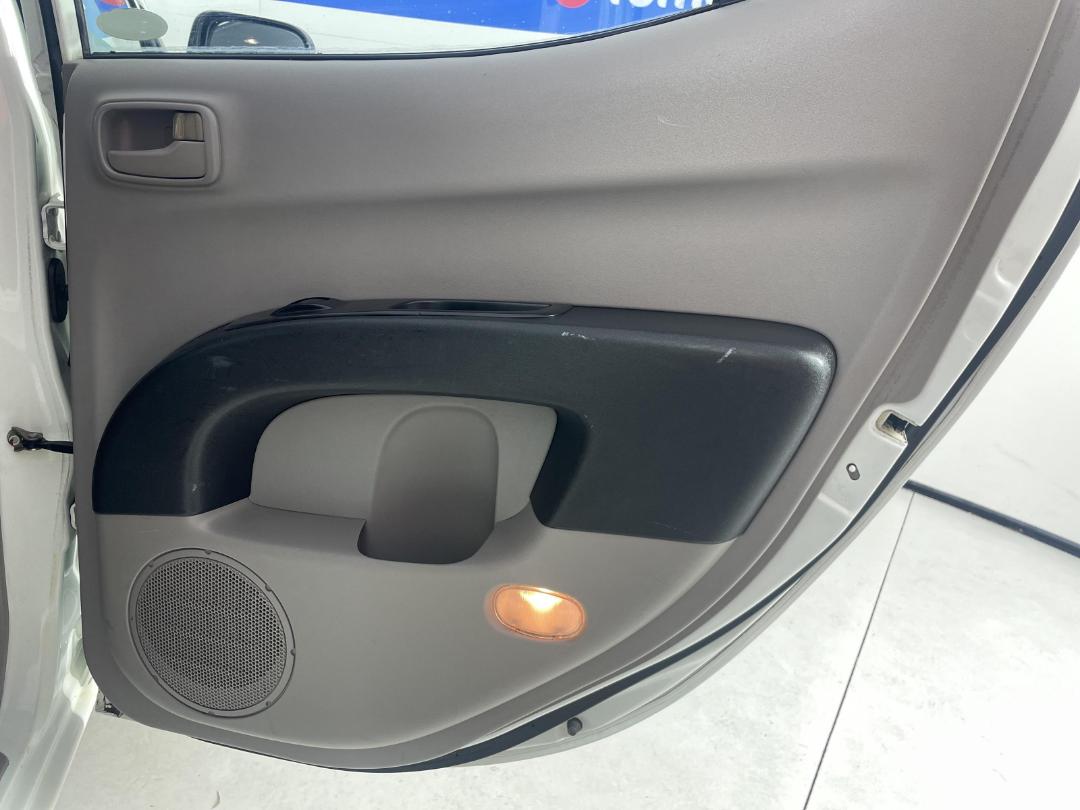 Used Mitsubishi Triton D/CAB GL 2013 Westgate at Turners Cars