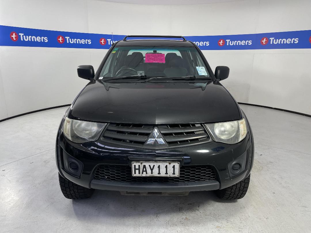 Photo '2' of Mitsubishi Triton D/CAB GL Photo '2' of Mitsubishi Triton D/CAB GL