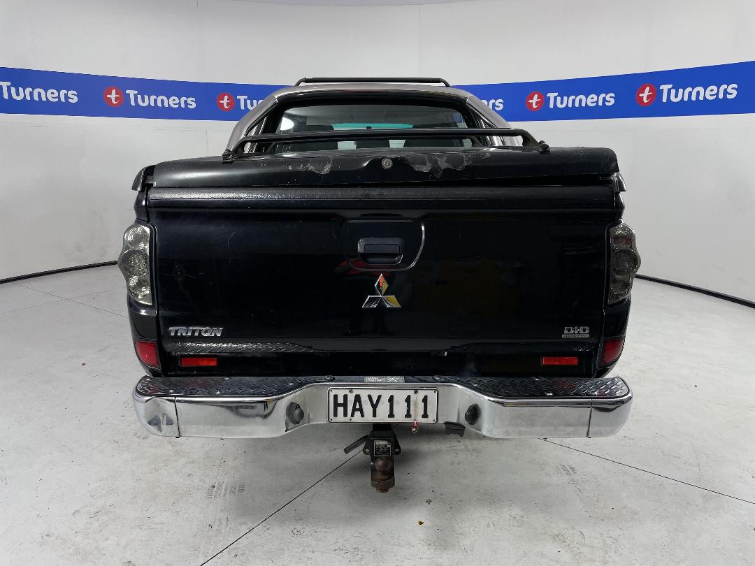 Photo '5' of Mitsubishi Triton D/CAB GL Photo '5' of Mitsubishi Triton D/CAB GL