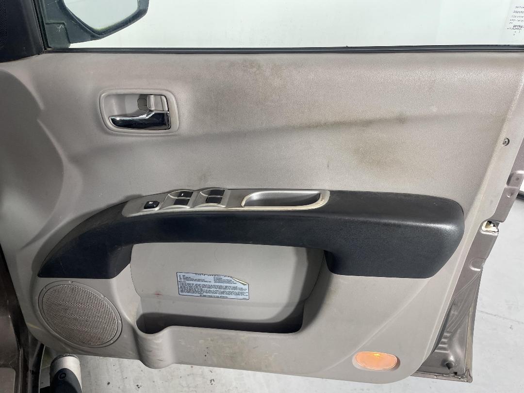 Photo '15' of Mitsubishi Triton