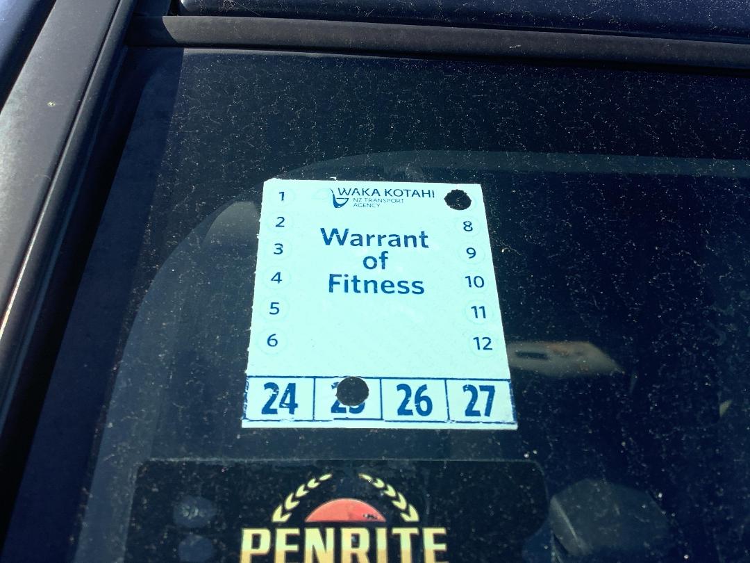 Photo '14' of Mitsubishi Triton D/CAB GL