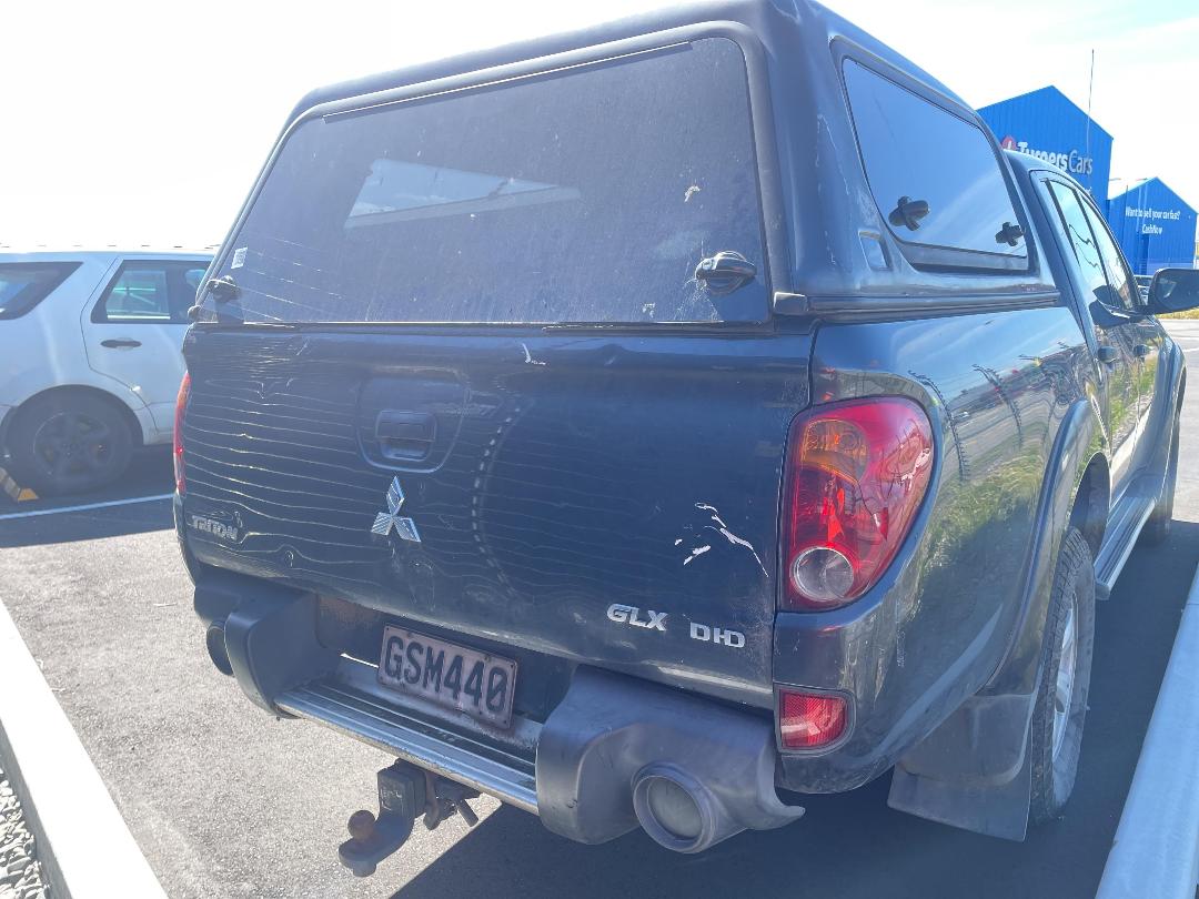 Photo '5' of Mitsubishi Triton D/CAB GLX